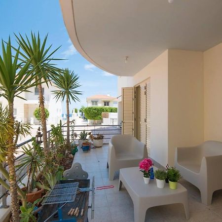 Apartments For Holidays 帕拉利米尼 外观 照片